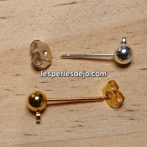 clous d'oreilles