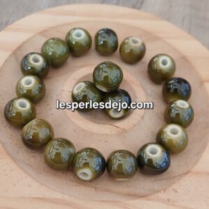 perles en céramique olive