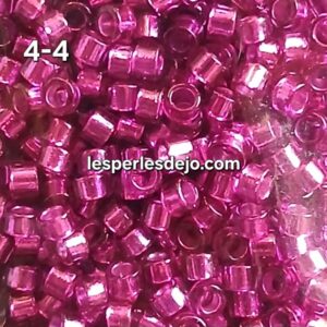 rose4- perles calibrées 2mm
