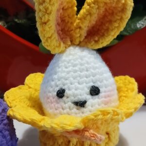 Le Lapin Oeuf - patron crochet gratuit
