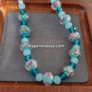 perles artisannales bleu clair