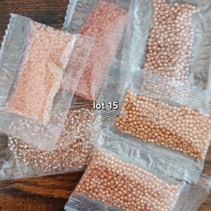 30 gr environ - perles de rocailles 1,5 et 2 mm - tons orangés - lot 15