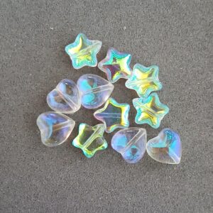 lot étoiles coeurs iridiscent - 8mm - verre - 11 pièces
