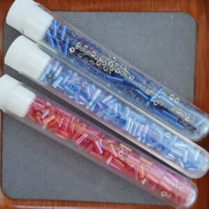 3 tubes de perles de rocailles tubes brillantes